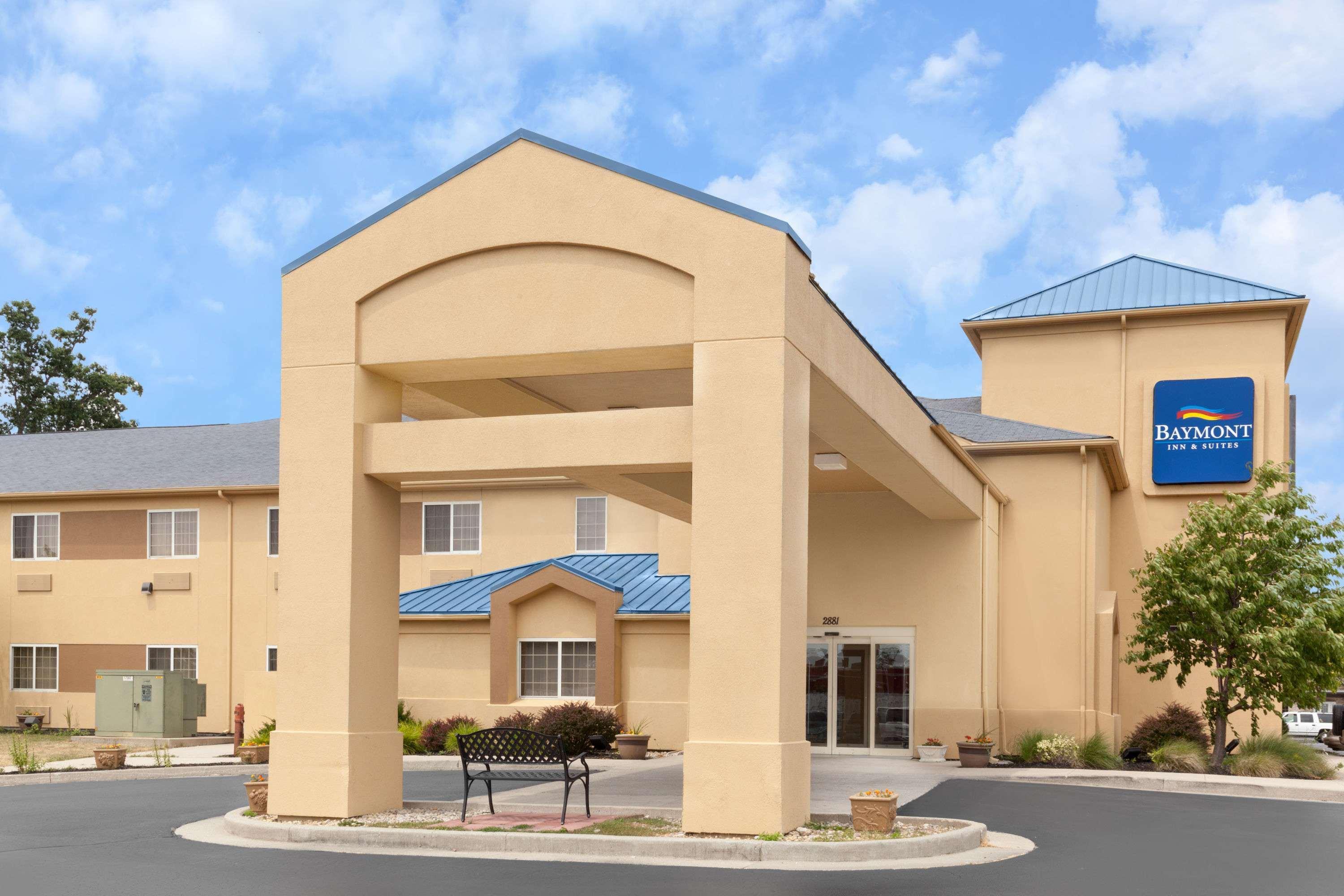 Baymont By Wyndham Fort Wayne Bagian luar foto